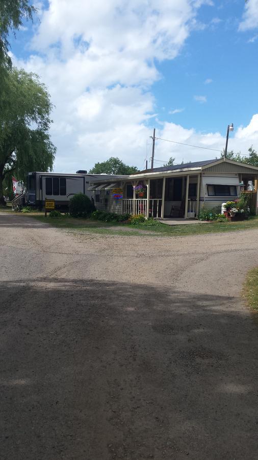 Orchard Queen Motel & Rv Park Middleton Exterior foto